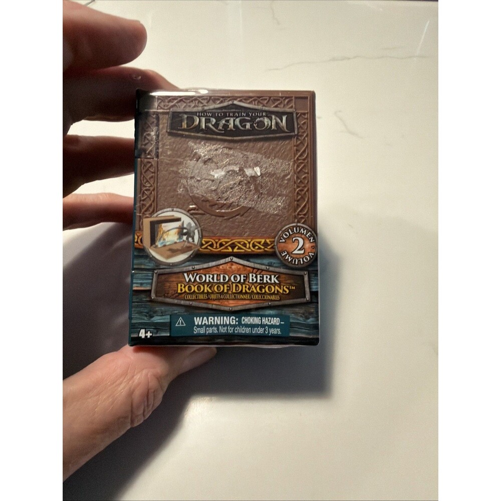 How to Train Your Dragon World of Berk Book of Dragons Vol 1 Blind Box NEW